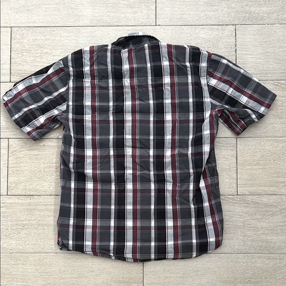 Canyon River Blues Boys Red and Gray Plaid Button Down Dress Shirt Two Pocket - Picture 2 of 6
